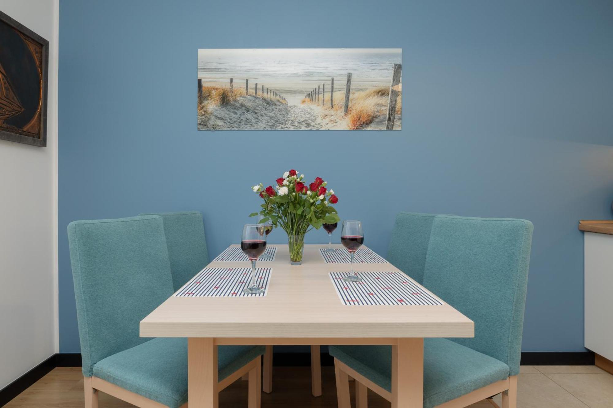مينززدرويه Aquamarina Apartment With Terrace - Close To The Beach - By Renters المظهر الخارجي الصورة