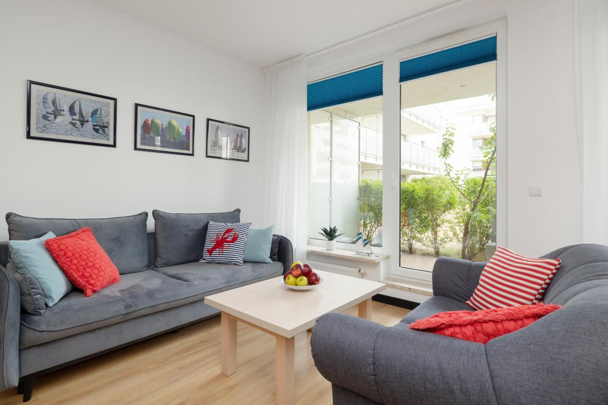 مينززدرويه Aquamarina Apartment With Terrace - Close To The Beach - By Renters المظهر الخارجي الصورة