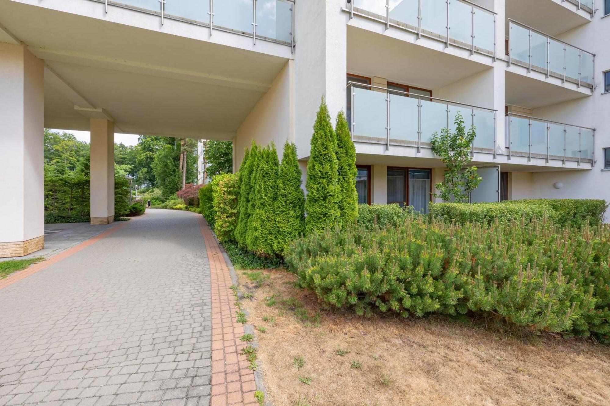 مينززدرويه Aquamarina Apartment With Terrace - Close To The Beach - By Renters المظهر الخارجي الصورة